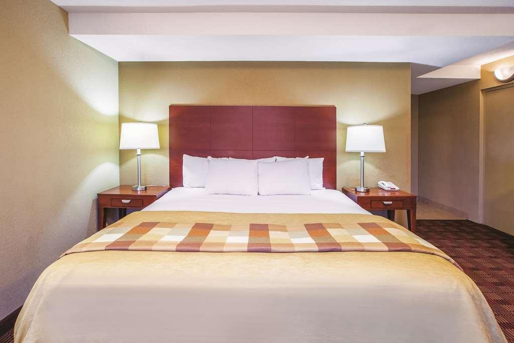 Country Inn & Suites By Radisson, Canton Near Hall Of Fame North Canton Quarto foto