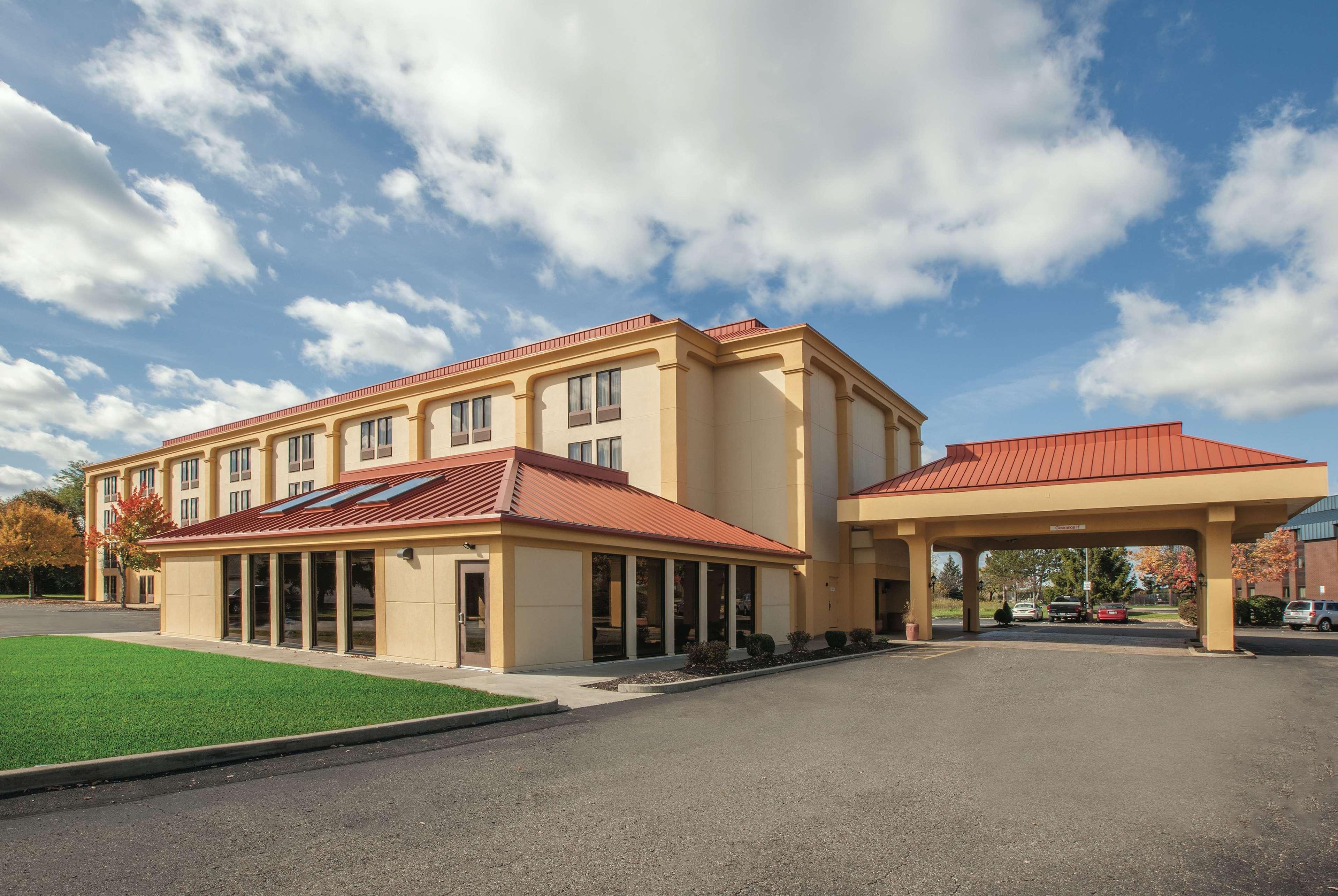 Country Inn & Suites By Radisson, Canton Near Hall Of Fame North Canton Exterior foto